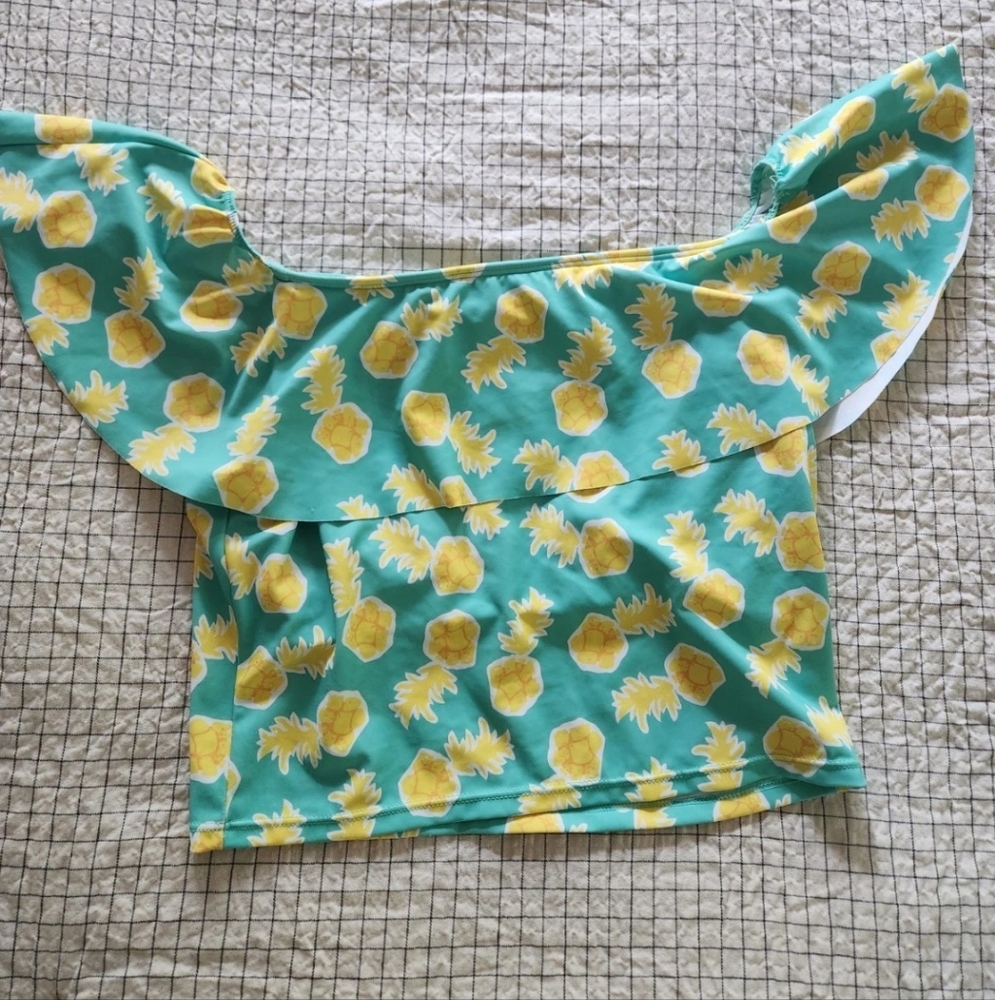 Kortni Jeane Pineapple Off The Shoulder Tankini Top Size Medium